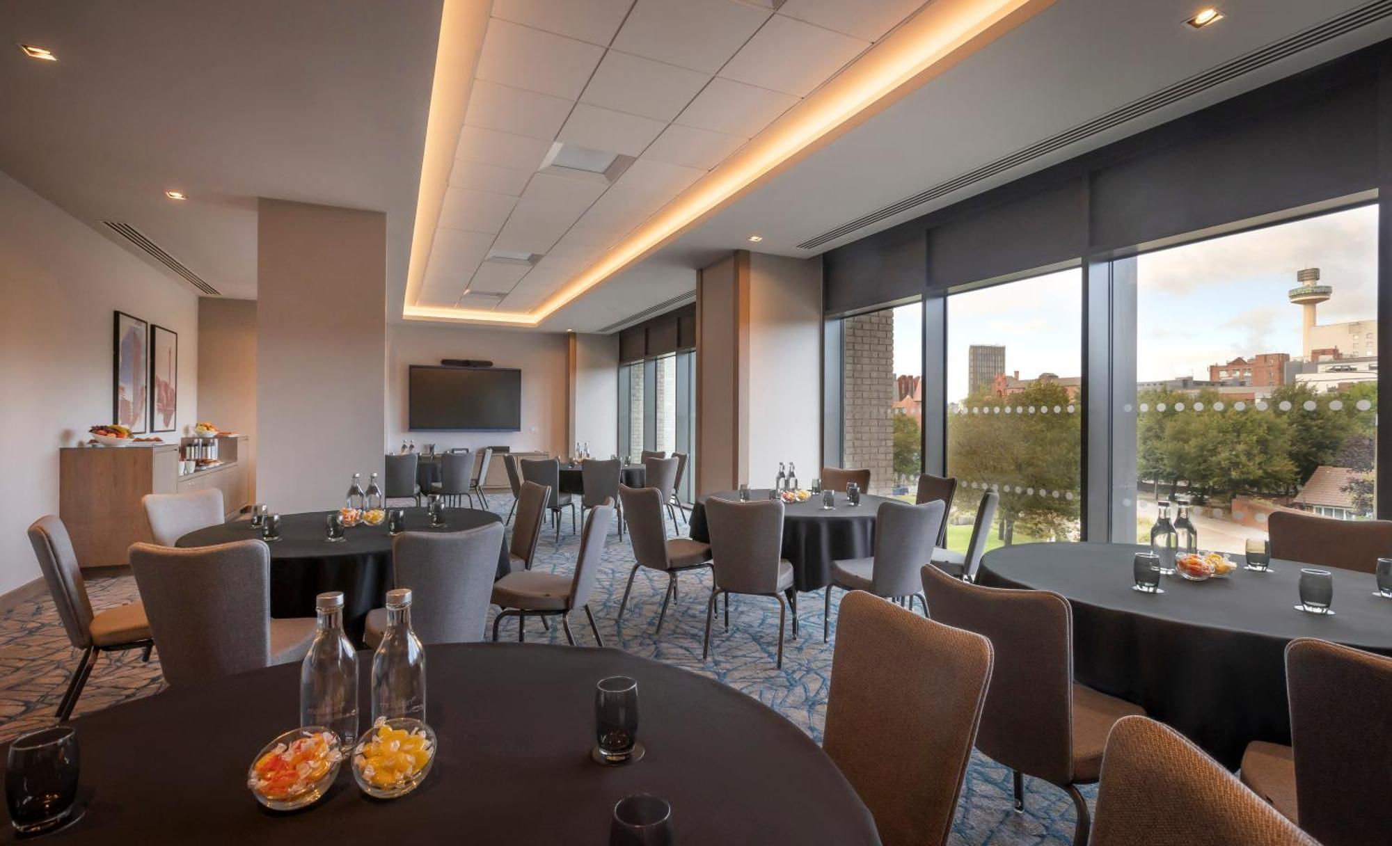 Hotel Maldron Centre 4*